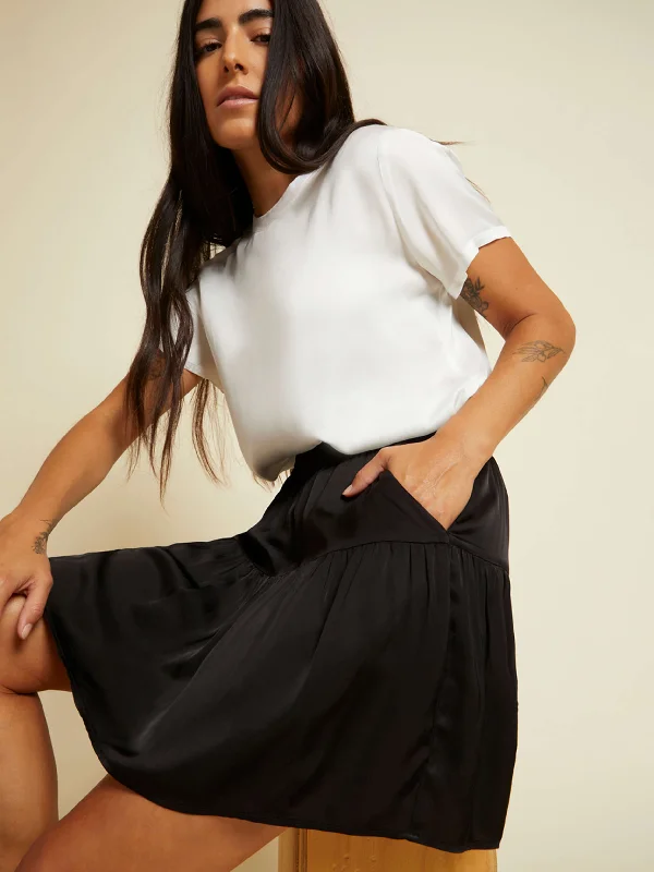 Mini dresses with bow accents for a sweet look Quincy Skirt