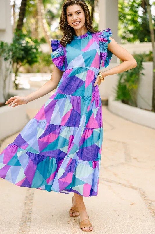 Midi dresses with keyhole backs for a flirty and unexpected detail Whatever It Takes Blue Abstract Midi Dress Midi dresses with keyhole backs for a flirty and unexpected detail Whatever It Takes Blue Abstract Midi Dress