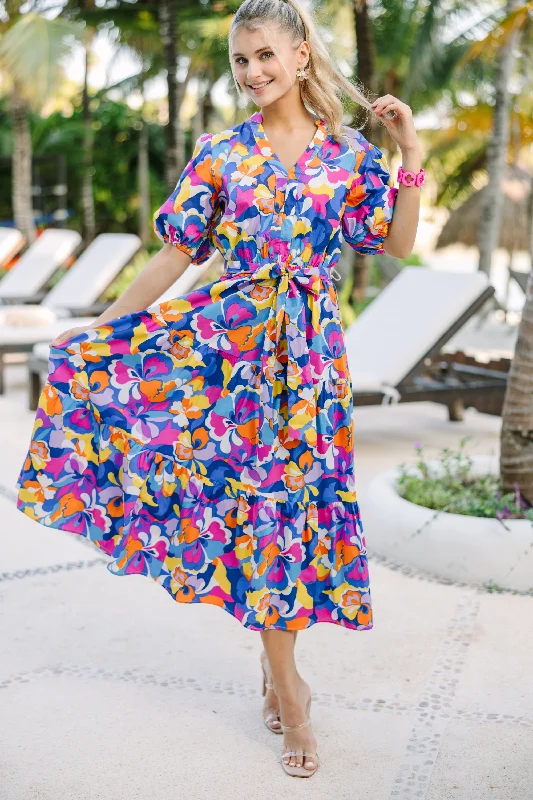 Midi dresses with gathered skirts for a full and flowing silhouette Make You See Blue Abstract Midi Dress Midi dresses with gathered skirts for a full and flowing silhouette Make You See Blue Abstract Midi Dress