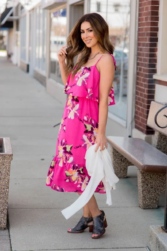 Sleeveless midi dresses with lace details for summer weddings Weekend Getaway Midi Dress
