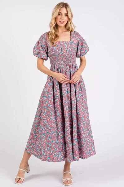 Midi dresses with patchwork patterns for a one - of - a - kind style Smocked Floral Square Neck Puff Sleeve Midi Dress Midi dresses with patchwork patterns for a one - of - a - kind style Smocked Floral Square Neck Puff Sleeve Midi Dress
