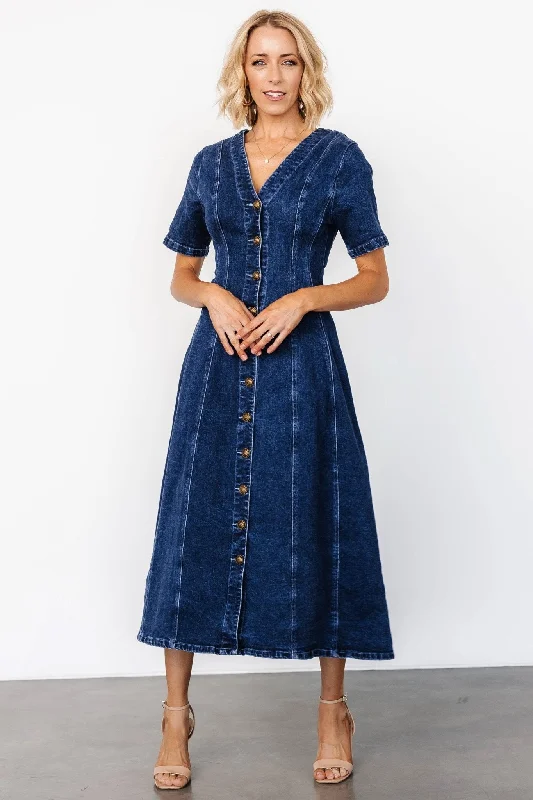 Midi dresses with wrap - around skirts for a customizable fit Oakley Button Denim Dress | Blue Midi dresses with wrap - around skirts for a customizable fit Oakley Button Denim Dress | Blue