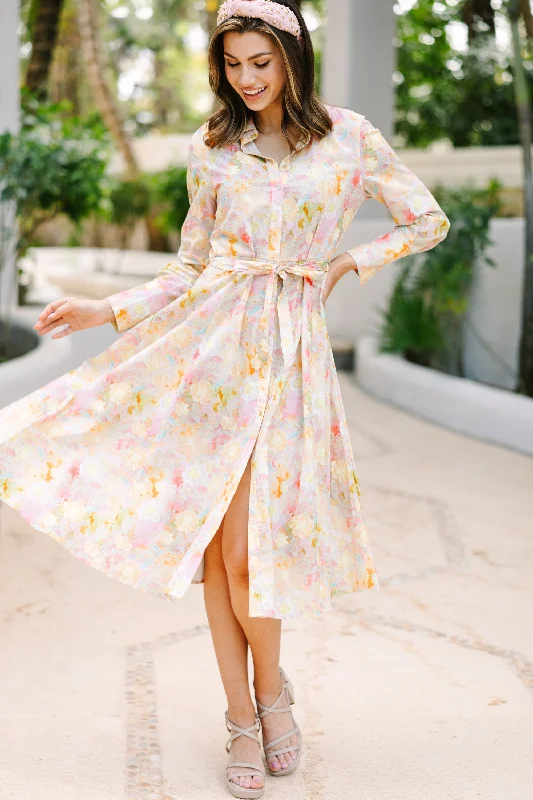 Midi dresses with empire waists for a flattering maternity option Pure Happiness Pink Abstract Midi Dress Midi dresses with empire waists for a flattering maternity option Pure Happiness Pink Abstract Midi Dress