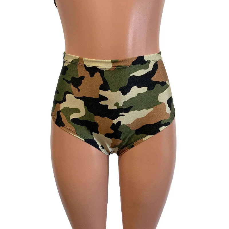 Straight - Leg Women's Vegan Leather Pants for a Chic LookHigh Waist Hot Pants - Camouflage Straight - Leg Women's Vegan Leather Pants for a Chic LookHigh Waist Hot Pants - Camouflage