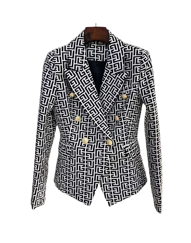 Double - Breasted Women's Leather Blazers in Taupe for an Edgy LookGeometrical Jacquard Patterned Blazer Double - Breasted Women's Leather Blazers in Taupe for an Edgy LookGeometrical Jacquard Patterned Blazer