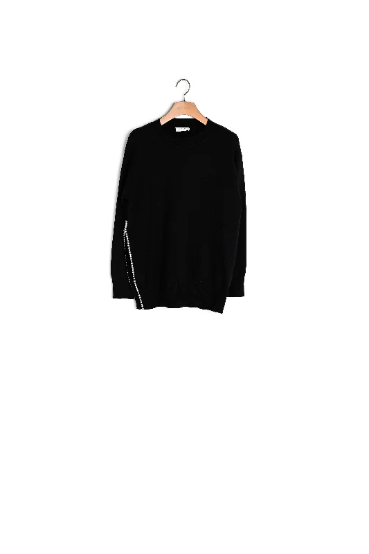 ribbed women cardigan with a classic texturePull avec une fente brodée de perles