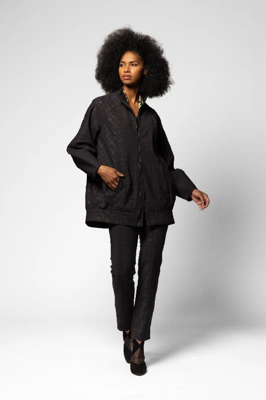 Checkered women's wool coats in a classic pattern for a timeless styleMcGregor Jacket - Grid 20 Checkered women's wool coats in a classic pattern for a timeless styleMcGregor Jacket - Grid 20