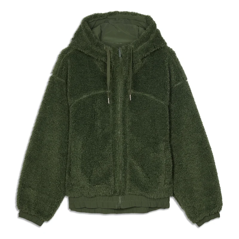 Women's longline double - breasted camel coats for a sophisticated lookReversible Fleece Jacket Women's longline double - breasted camel coats for a sophisticated lookReversible Fleece Jacket