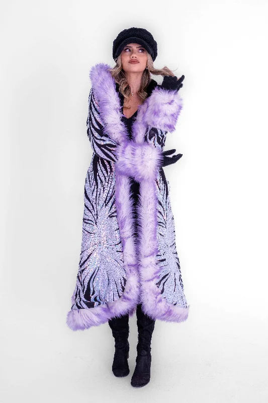 Oversized women's wool coats in a monochromatic look for a trendy outfitWomen's Sequin Temptress Coat in "Black Lilac Radiant Dream" Oversized women's wool coats in a monochromatic look for a trendy outfitWomen's Sequin Temptress Coat in "Black Lilac Radiant Dream"