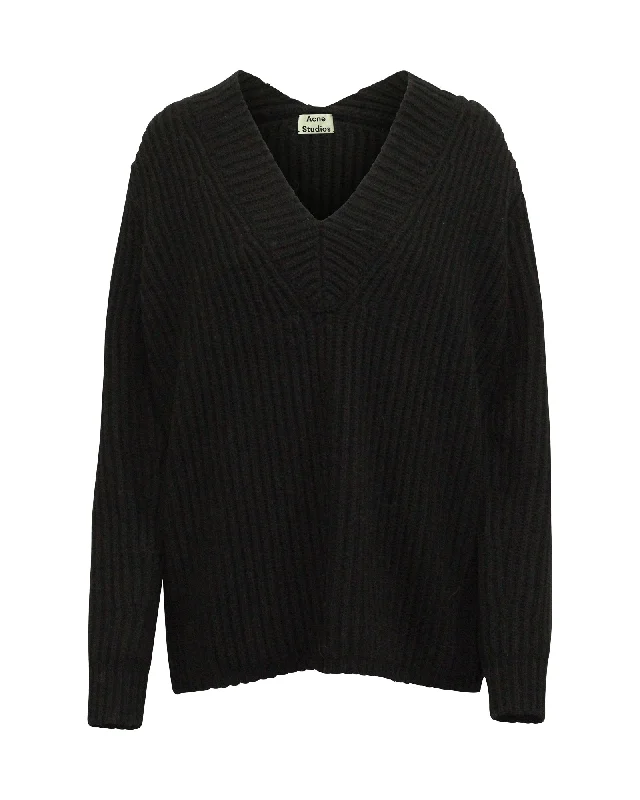 Button - Down Women's Shetland Wool Sweaters in Traditional PatternsAcne Studios Keborah V-neck Sweater in Black Wool Button - Down Women's Shetland Wool Sweaters in Traditional PatternsAcne Studios Keborah V-neck Sweater in Black Wool