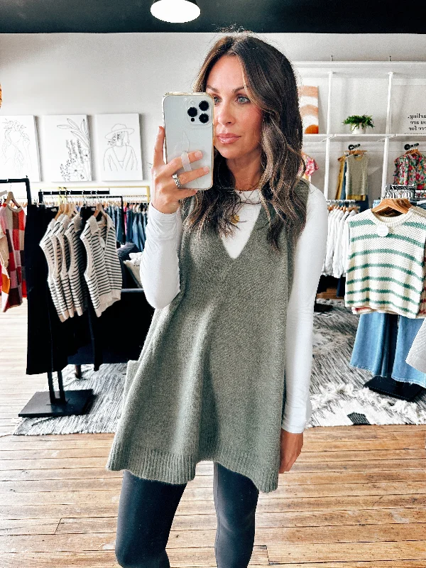 Tie - Front Women's Lambswool Sweaters in Pastel HuesClassic Cottage Sweater-4 Colors Tie - Front Women's Lambswool Sweaters in Pastel HuesClassic Cottage Sweater-4 Colors