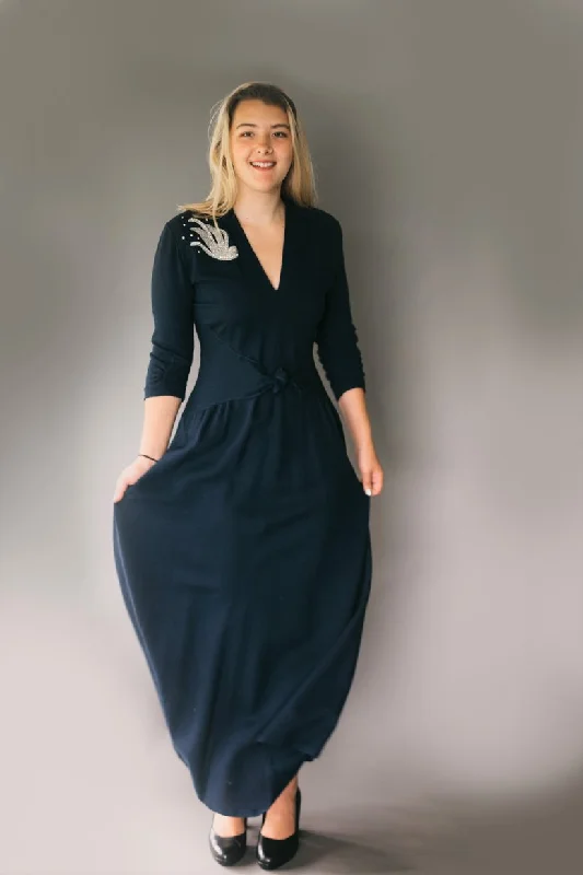 Plus Size Women's Asymmetric Hem Sweater Dresses in Modern DesignsFolkwear 233 Glamour Girl Dress Plus Size Women's Asymmetric Hem Sweater Dresses in Modern DesignsFolkwear 233 Glamour Girl Dress