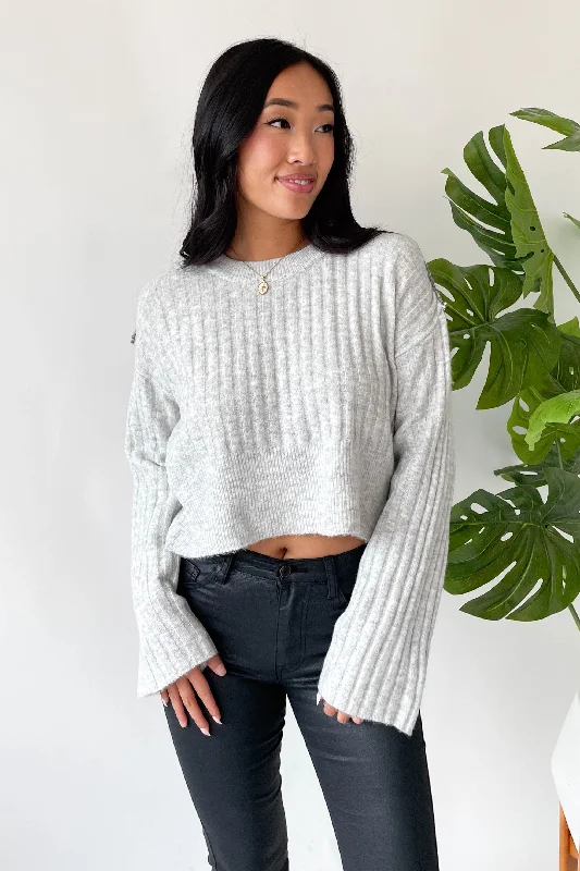 V - Neck Women's Ribbed Wool Sweaters for FallJanelle Sweater