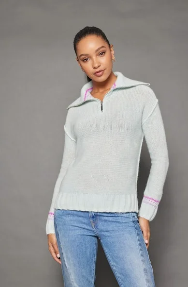 Women's Long Sleeve Turtleneck Cashmere SweatersPowder Posh Barely Blue