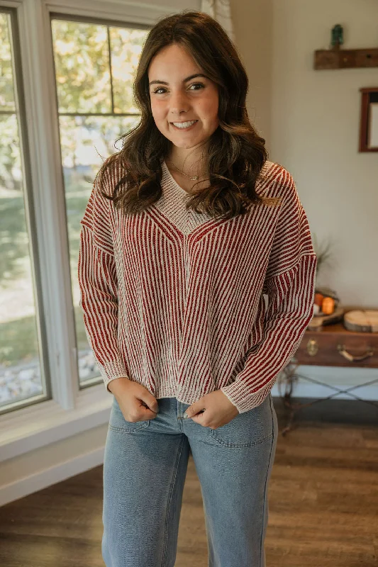 Split - Hem Women's Linen Blend Sweaters for SpringWHITNEY PLATED SWEATER BY IVY & CO