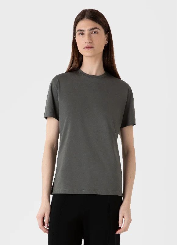 Crew Neck Women T Shirt with a Timeless DesignWomen's Boy Fit T-shirt in Drill Green Crew Neck Women T Shirt with a Timeless DesignWomen's Boy Fit T-shirt in Drill Green