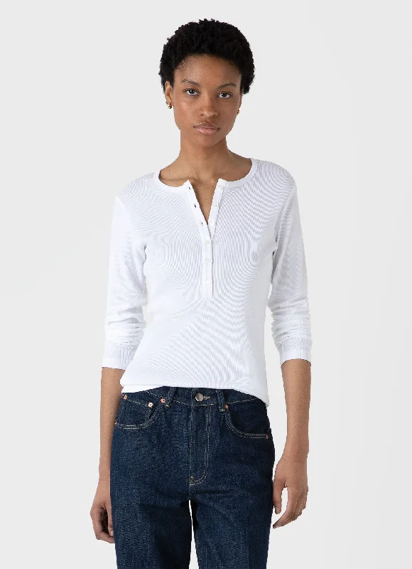 Pocketed Women T Shirt for Added FunctionalityWomen's Rib Henley in White