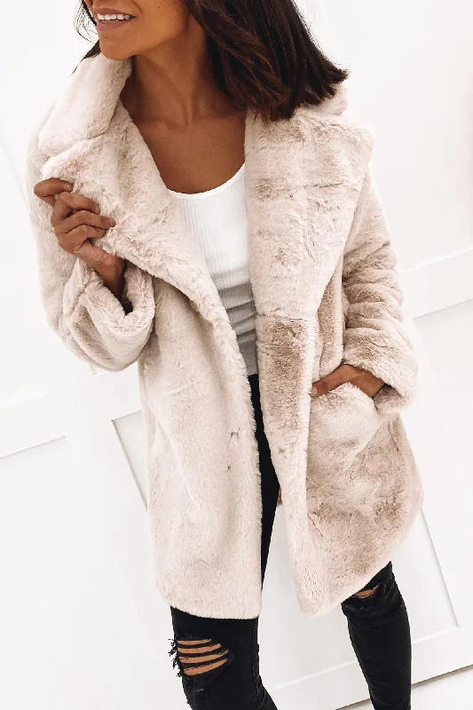 Women's long - length wool blend jackets for a warm and stylish winter lookOllie Faux Fur Jacket Beige Women's long - length wool blend jackets for a warm and stylish winter lookOllie Faux Fur Jacket Beige