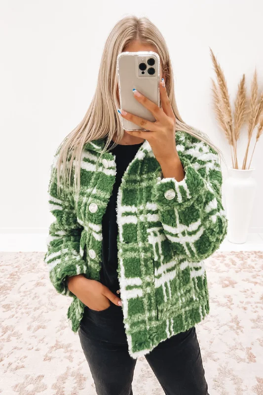 Women's windbreaker jackets with adjustable hoods for windy daysTobias Jacket Green