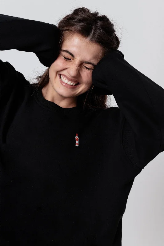 Women's long - sleeve cropped sweatshirt with ribbed cuffs for a snug fitVodka | Bestickter Bio-Baumwoll Frauen Pullover Women's long - sleeve cropped sweatshirt with ribbed cuffs for a snug fitVodka | Bestickter Bio-Baumwoll Frauen Pullover