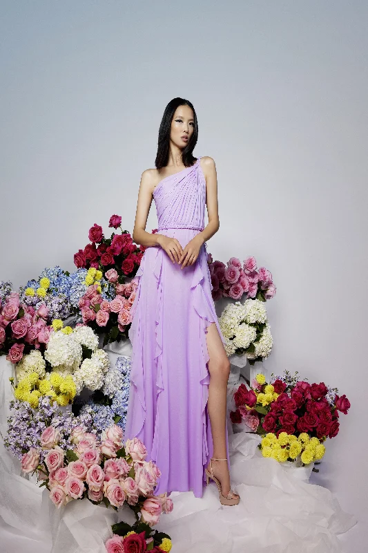 Long - Sleeve Women Dress in Velvet for a Luxurious Winter Look Long - Sleeve Women Dress in Velvet for a Luxurious Winter Look Audrey+Brooks 6618 Long - Sleeve Women Dress in Velvet for a Luxurious Winter Look Long - Sleeve Women Dress in Velvet for a Luxurious Winter Look Audrey+Brooks 6618