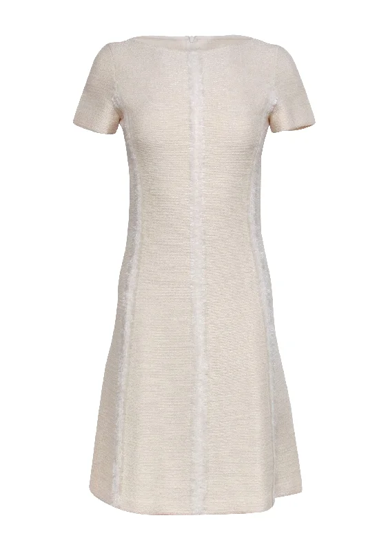 Backless Women Dress for a Sexy and Alluring Look at Evening Events Backless Women Dress for a Sexy and Alluring Look at Evening Events St. John - Cream Textured Knit A-Line Dress Sz 2 Backless Women Dress for a Sexy and Alluring Look at Evening Events Backless Women Dress for a Sexy and Alluring Look at Evening Events St. John - Cream Textured Knit A-Line Dress Sz 2