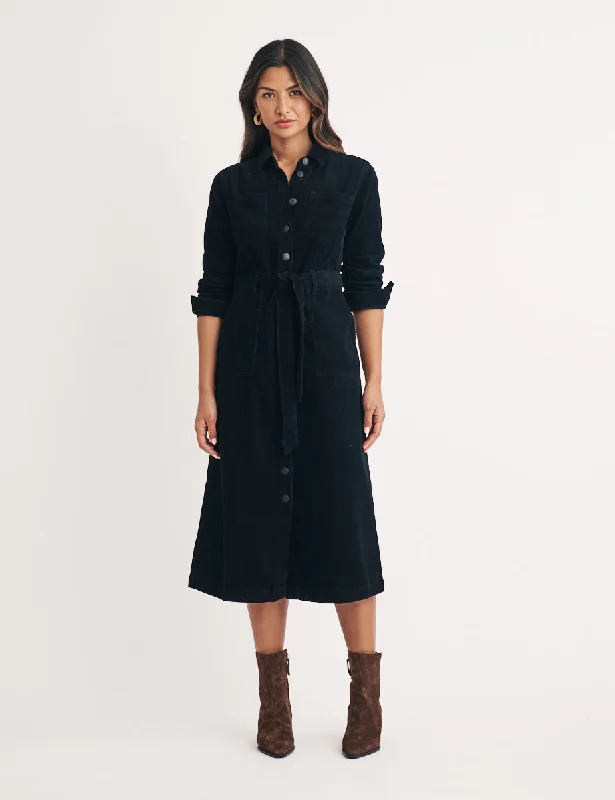 Midi dresses with animal prints for a bold and confident appearanceBlack Cord Finchley Midi Shirt Dress Midi dresses with animal prints for a bold and confident appearanceBlack Cord Finchley Midi Shirt Dress