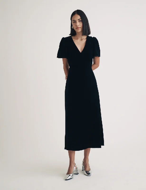 Wrap - style midi dresses in silk for a sophisticated office lookBlack Velvet Atlas Midi Dress Wrap - style midi dresses in silk for a sophisticated office lookBlack Velvet Atlas Midi Dress