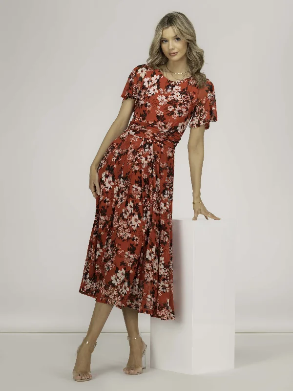 Midi dresses with printed lining for a hidden and stylish detailGiana Floral Midi Dress, Red Floral Midi dresses with printed lining for a hidden and stylish detailGiana Floral Midi Dress, Red Floral