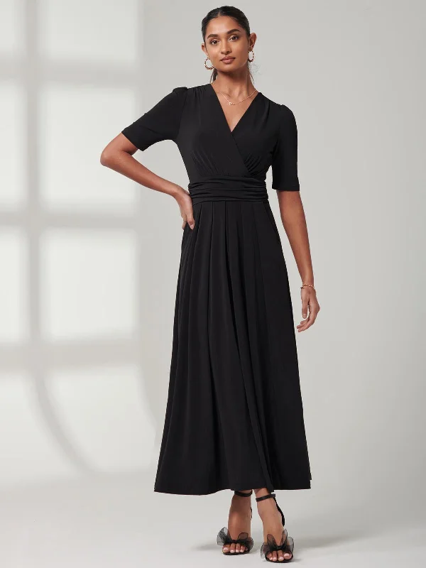 Midi dresses with cold - shoulder cutouts for a trendy stylePlain Jersey Wrap Front Maxi Dress, Black Midi dresses with cold - shoulder cutouts for a trendy stylePlain Jersey Wrap Front Maxi Dress, Black