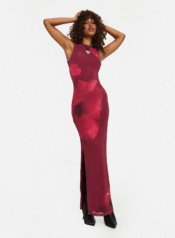 Bodycon dress with a halter neck​Rudy Maxi Dress Burgundy