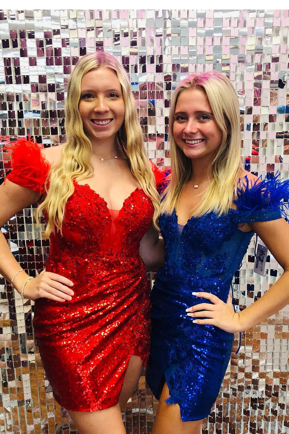 Evening party dresses with a long train for a dramatic entrance​Giltter Red Off-the-Shoulder Tight Short Prom Dress with Feathers