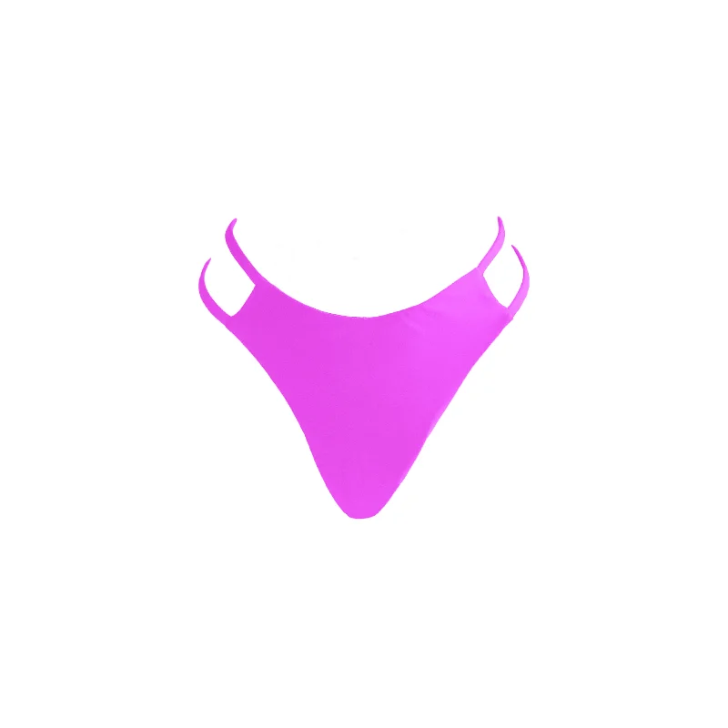 Push - up bikini top to enhance the bust for a confident beach appearanceIschia Bottom