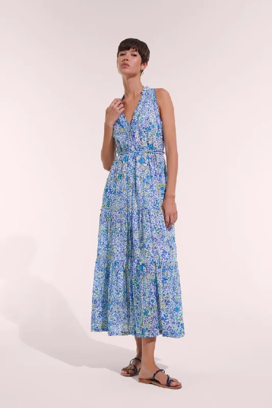 Belted cover ups for a more structured and fashionable lookLong Dress Nana White Blue Nature Belted cover ups for a more structured and fashionable lookLong Dress Nana White Blue Nature